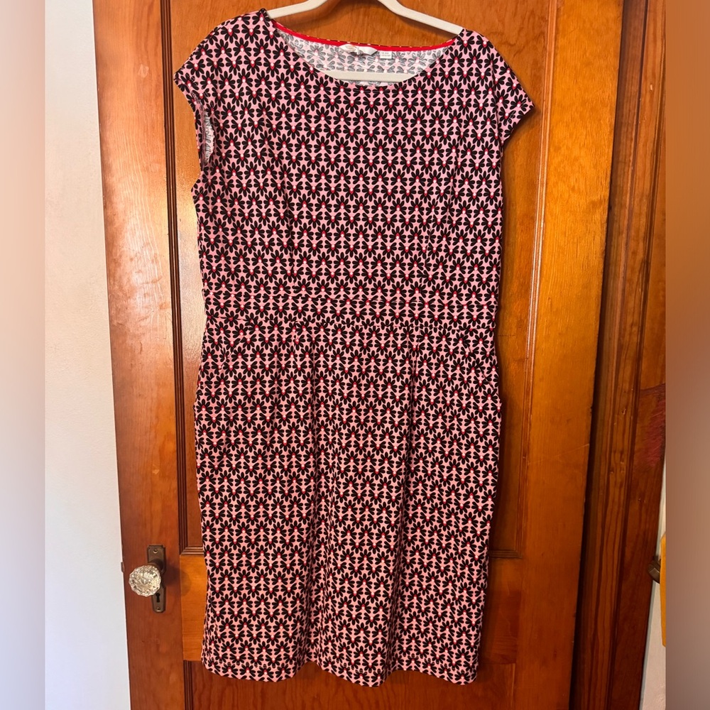 Abstract floral knee length dress with pockets